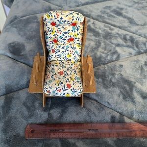 Antique/Vintage Fashioned Sewing Notions Holder